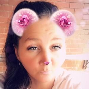 Meet your Posher, Tonya